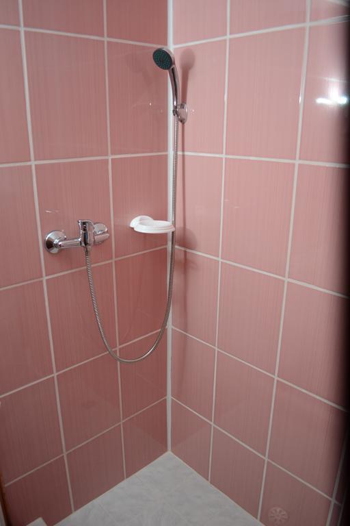 Ersa Panzio Hotel Bisericani  Kamer foto